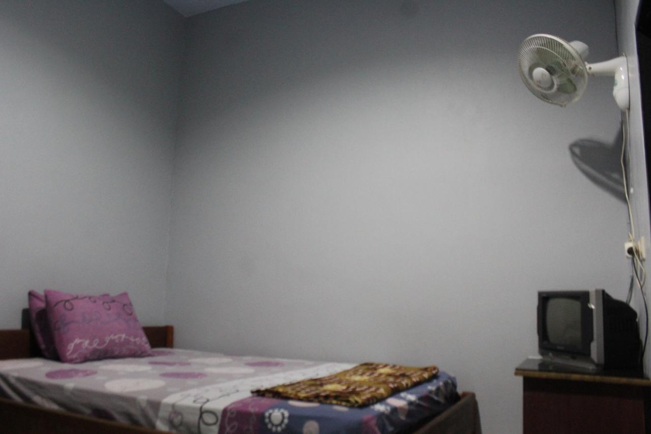 Penginapan Artha Praya Exterior foto